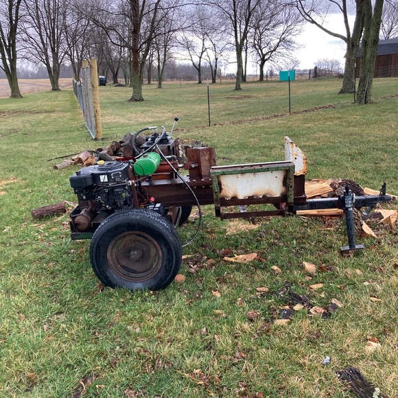 Log splitter - Picture 4 of 4